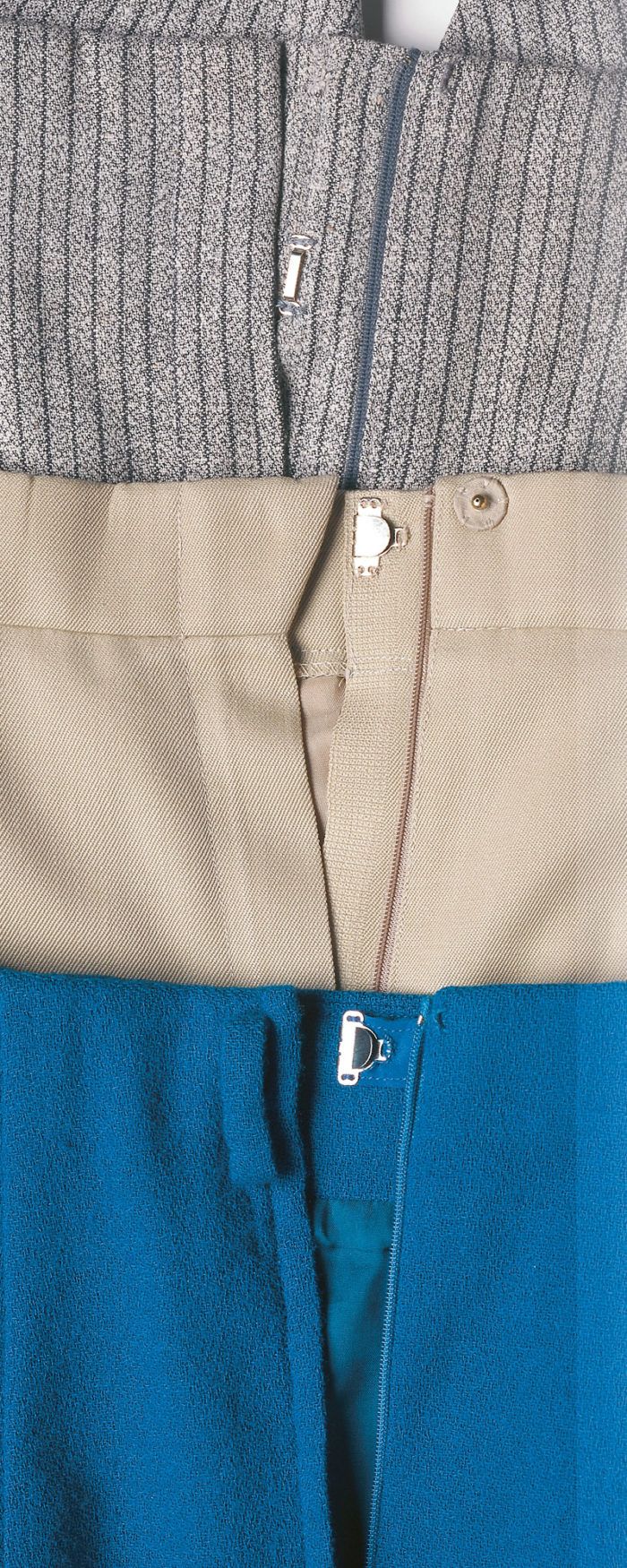 How to fix hook and eye on skirt or trouser band 