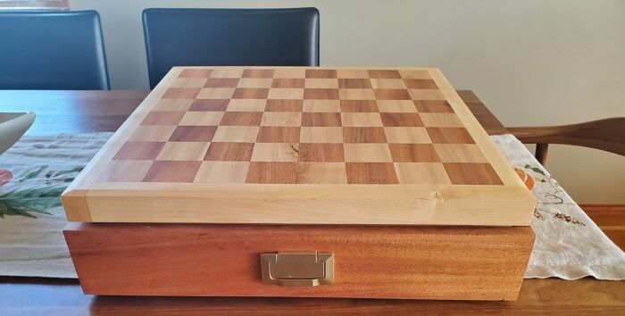 How to Make a Chess Board the Easy Way - FineWoodworking