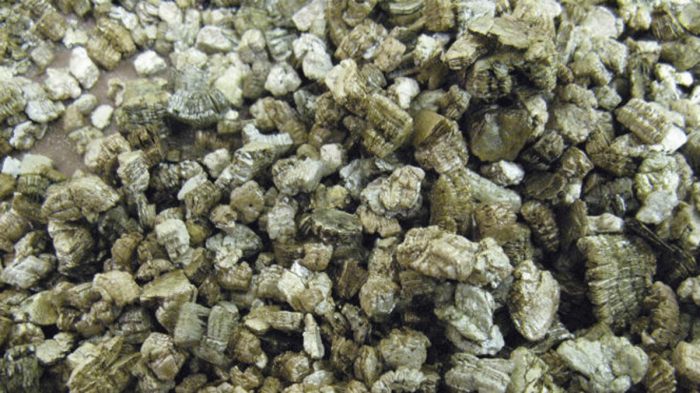 Vermiculite: Mineral information, data and localities.