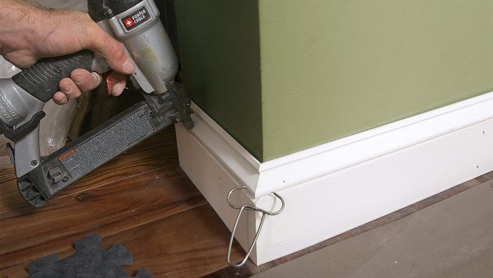 How to deals install floor molding