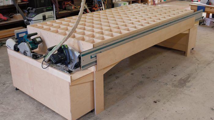 Briefcase Router Table Woodworking Plan