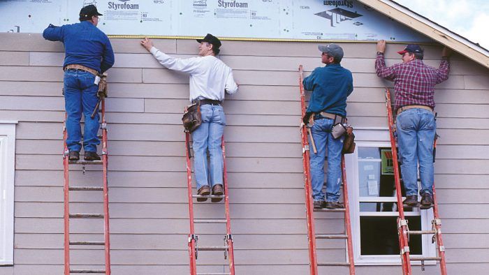 Install Vinyl Siding Panels - Fine Homebuilding