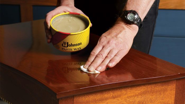 How to Apply Finishing Wax to a Wood Finish