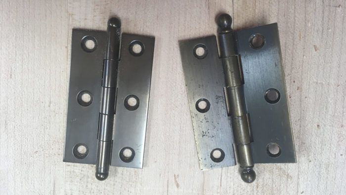 Pair of Decorative Cast Iron Cabinet Hinges - 2 x 2