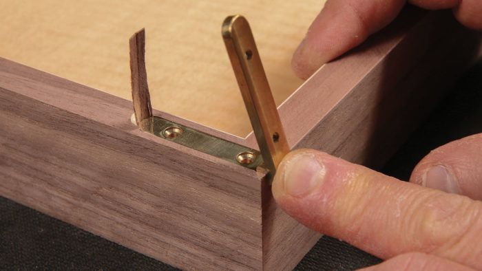 Make a box with a built-in hinge - FineWoodworking