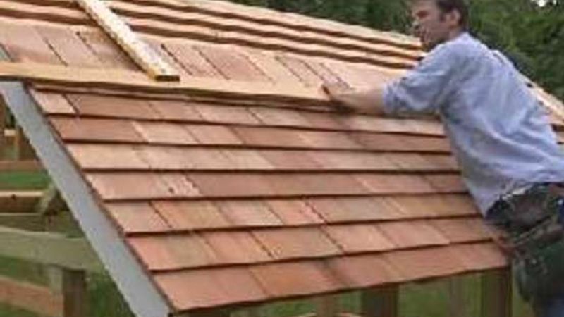 Build a Garden Shed - Roofing