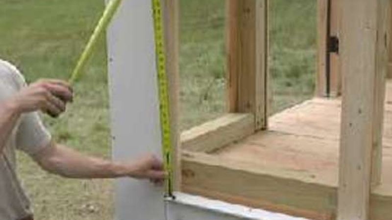 Build a Garden Shed - Lower Trim and Siding