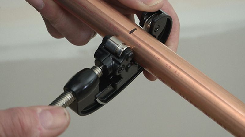 Best way to cut copper deals pipe