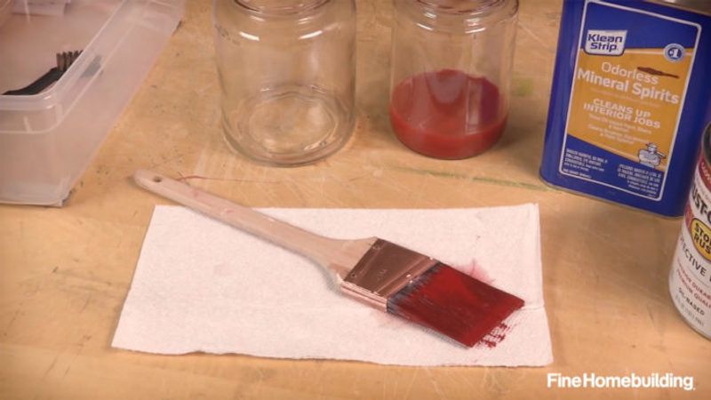 How to Clean Paint Brushes With Mineral Spirits - Extreme How To