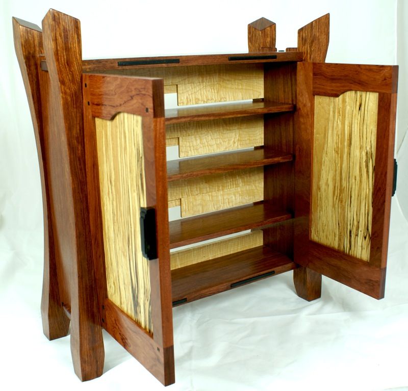 The Gadget Station - FineWoodworking