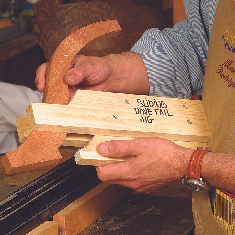 Free Plan: Tilt-top Table - FineWoodworking