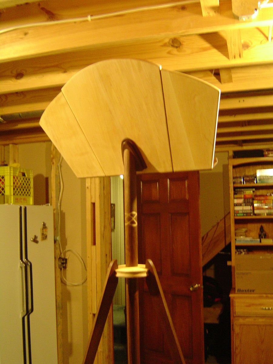 Wooden music stand - FineWoodworking